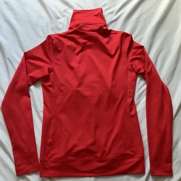 Nike Dri Fit Long Sleeved Red Button Up Turtleneck Golf Shirt, Size M - Picture 13 of 13